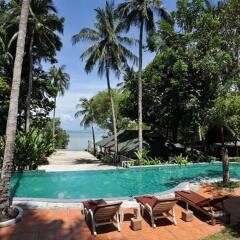 Отель Anyavee Railay Resort бассейн фото 2