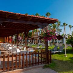 Отель Cavo Maris Beach