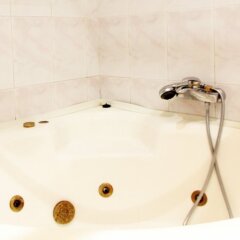 Гостиница Apart Lux на Зубовском бульваре в Москве отзывы, цены и фото номеров - забронировать гостиницу Apart Lux на Зубовском бульваре онлайн Москва ванная фото 2