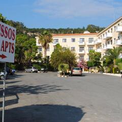 Narcissos Hotel Apartments Протарас парковка