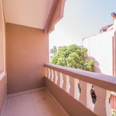 Отель OYO 11424 Home Elegant 3BHK Villa Near Dona Paula Beach Гоа балкон