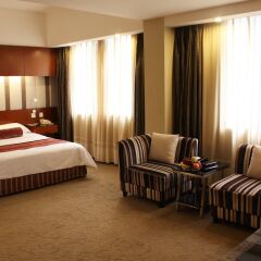 Sino Hotel Guangzhou комната для гостей фото 3
