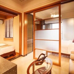 Апартаменты Paxton International Holiday Apartment спа