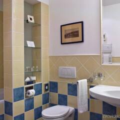 Mamaison Hotel Andrassy Budapest ванная фото 2