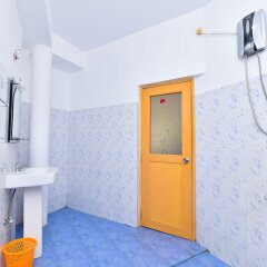 Peacock Hotel ванная