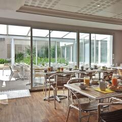 Отель Aparthotel Adagio access Marseille Prado Périer
