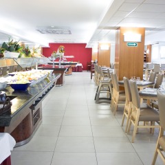 Hotel Oasis Park питание