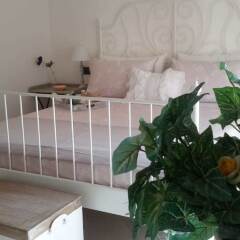 Отель Betì House Hearts and Roses Guesthouse балкон