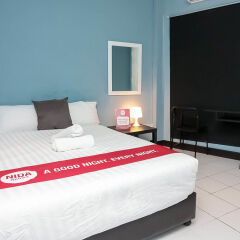 Отель Nida Rooms Khlong Toei 635 Gallery Бангкок комната для гостей фото 4