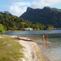 Отель Pension Fare Ara Huahine пляж фото 2