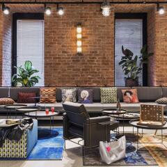 Отель Moxy Warsaw Praga Польша, Варшава - отзывы, цены и фото номеров - забронировать отель Moxy Warsaw Praga онлайн интерьер отеля фото 3