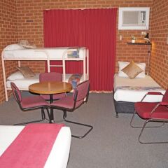 Отель Central Yarrawonga Motor Inn комната для гостей фото 5