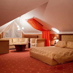 Diplomat Club Hotel in Chisinau, Moldova from 139$, photos, reviews - zenhotels.com guestroom photo 3
