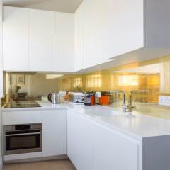 Отель onefinestay - Bloomsbury private homes в номере фото 2