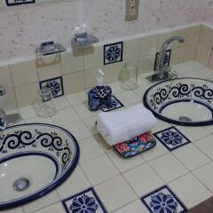 Отель Casa Azul B & B Мексика, Мехико - отзывы, цены и фото номеров - забронировать отель Casa Azul B & B онлайн ванная