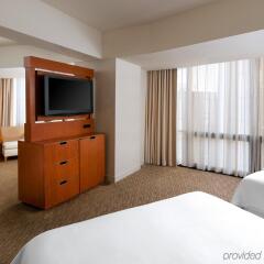 Отель The Westin Bonaventure Hotel & Suites США, Лос-Анджелес - отзывы, цены и фото номеров - забронировать отель The Westin Bonaventure Hotel & Suites онлайн удобства в номере