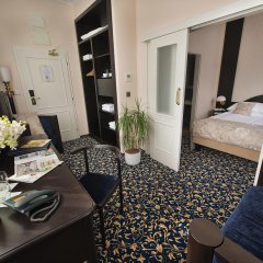 EA Hotel Royal Esprit in Prague, Czech Republic from 125$, photos, reviews - zenhotels.com guestroom photo 5