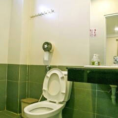 Cloudy Homestay And Hostel Хойан ванная
