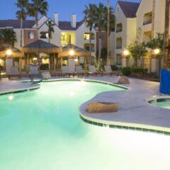 Отель Holiday Inn Club Vacations: Las Vegas at Desert Club Resort США, Лас-Вегас - отзывы, цены и фото номеров - забронировать отель Holiday Inn Club Vacations: Las Vegas at Desert Club Resort онлайн фитнесс-зал фото 4