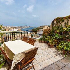 Отель Harbour View Host Family Bed and Breakfast