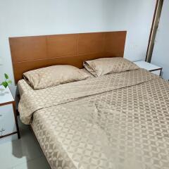 Апартаменты Amstellux Apartments комната для гостей