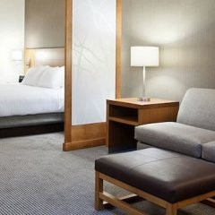 Hyatt Place at The Hollywood Casino / Pittsburgh - South in Washington, United States of America from 160$, photos, reviews - zenhotels.com guestroom photo 2