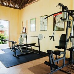 Отель Phi Phi Island Village Beach Resort Таиланд, Краби - 2 отзыва об отеле, цены и фото номеров - забронировать отель Phi Phi Island Village Beach Resort онлайн фитнесс-зал фото 4