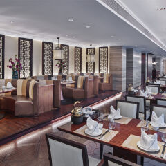 White Swan Hotel гостиничный бар фото 4