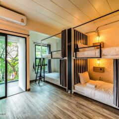 Bangkok Oasis Hotel балкон