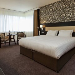 Отель Ramada Plaza Antwerp Бельгия, Антверпен - 1 отзыв об отеле, цены и фото номеров - забронировать отель Ramada Plaza Antwerp онлайн комната для гостей фото 2