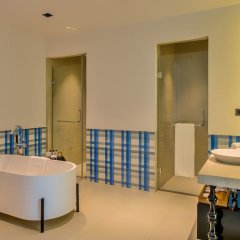 Отель Azaya Beach Resort Индия, Бенаулим - отзывы, цены и фото номеров - забронировать отель Azaya Beach Resort онлайн ванная фото 2