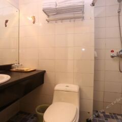 Chengdu Mrs Panda Hostel ванная фото 2