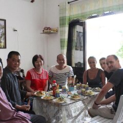 Отель Sac Xanh Homestay Вьетнам, Хойан - 1 отзыв об отеле, цены и фото номеров - забронировать отель Sac Xanh Homestay онлайн питание