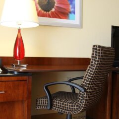 Отель Minneapolis Airport Marriott Блумингтон удобства в номере