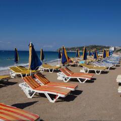 Caravel Apartment Hotel пляж
