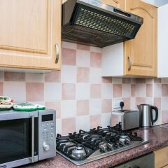 Апартаменты Lovely 1 Bedroom Studio in Belsize Park в номере