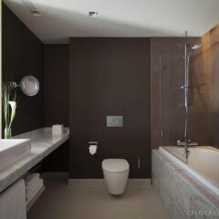 Отель Crowne Plaza Geneva Швейцария, Женева - отзывы, цены и фото номеров - забронировать отель Crowne Plaza Geneva онлайн ванная