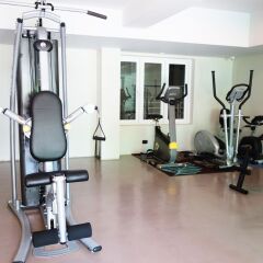 Отель Phuket Ecozy Hotel Таиланд, Пхукет - отзывы, цены и фото номеров - забронировать отель Phuket Ecozy Hotel онлайн фитнесс-зал фото 2