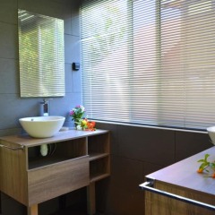 Отель Fare Vaitetorea Holiday home 3 ванная