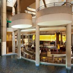 Отель The Westin Bonaventure Hotel & Suites США, Лос-Анджелес - отзывы, цены и фото номеров - забронировать отель The Westin Bonaventure Hotel & Suites онлайн питание фото 3