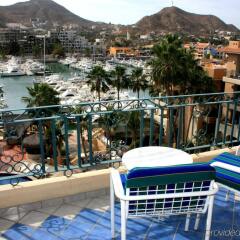 Отель Marina Fiesta Resort & Spa Мексика, Кабо-Сан-Лукас - отзывы, цены и фото номеров - забронировать отель Marina Fiesta Resort & Spa онлайн балкон