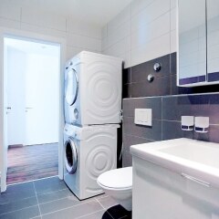 Апартаменты Premium Apartments by Livingdowntown ванная