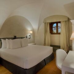 Отель NH Collection Firenze Porta Rossa Италия, Флоренция - отзывы, цены и фото номеров - забронировать отель NH Collection Firenze Porta Rossa онлайн комната для гостей