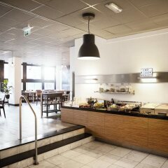 Отель Apollo Hotel Utrecht City Centre Нидерланды, Утрехт - 4 отзыва об отеле, цены и фото номеров - забронировать отель Apollo Hotel Utrecht City Centre онлайн питание фото 2