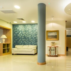 Отель Corvin Hotel Budapest - Sissi wing Венгрия, Будапешт - 2 отзыва об отеле, цены и фото номеров - забронировать отель Corvin Hotel Budapest - Sissi wing онлайн комната для гостей фото 5