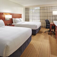 Отель MDR Marina del Rey - a DoubleTree by Hilton США, Лос-Анджелес - отзывы, цены и фото номеров - забронировать отель MDR Marina del Rey - a DoubleTree by Hilton онлайн комната для гостей фото 4