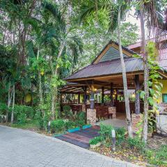 Отель Sunda Resort гостиничный бар