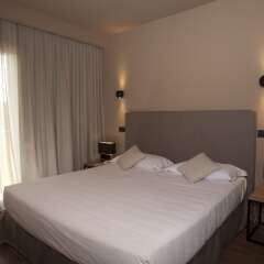 Отель Select Suites & Spa Риччоне комната для гостей фото 9