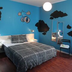 Отель Purple Nest Hostel Испания, Валенсия - 1 отзыв об отеле, цены и фото номеров - забронировать отель Purple Nest Hostel онлайн комната для гостей фото 2