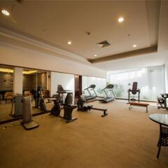 Отель Mingshen Golf & Bay Resort Sanya фитнесс-зал